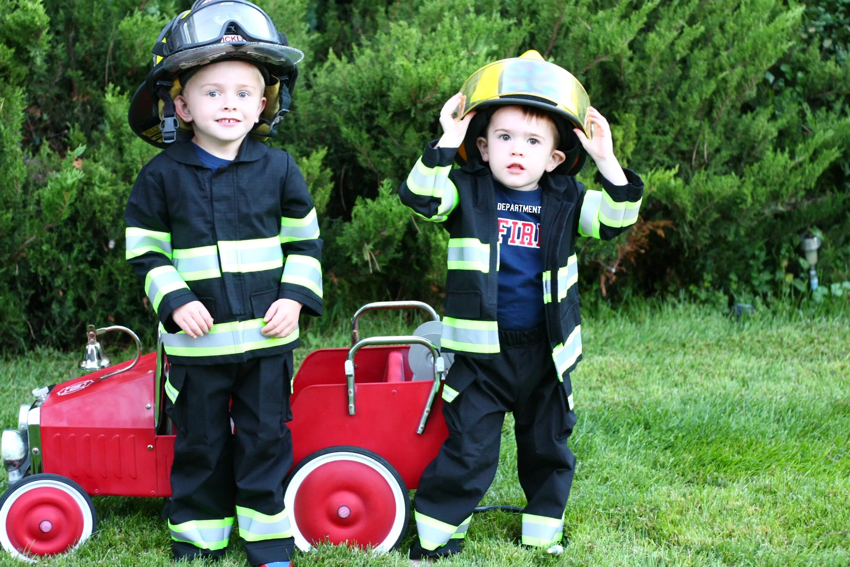 BIRTHDAY Firefighter Personalized BLACK 3PC Toddler Outfit