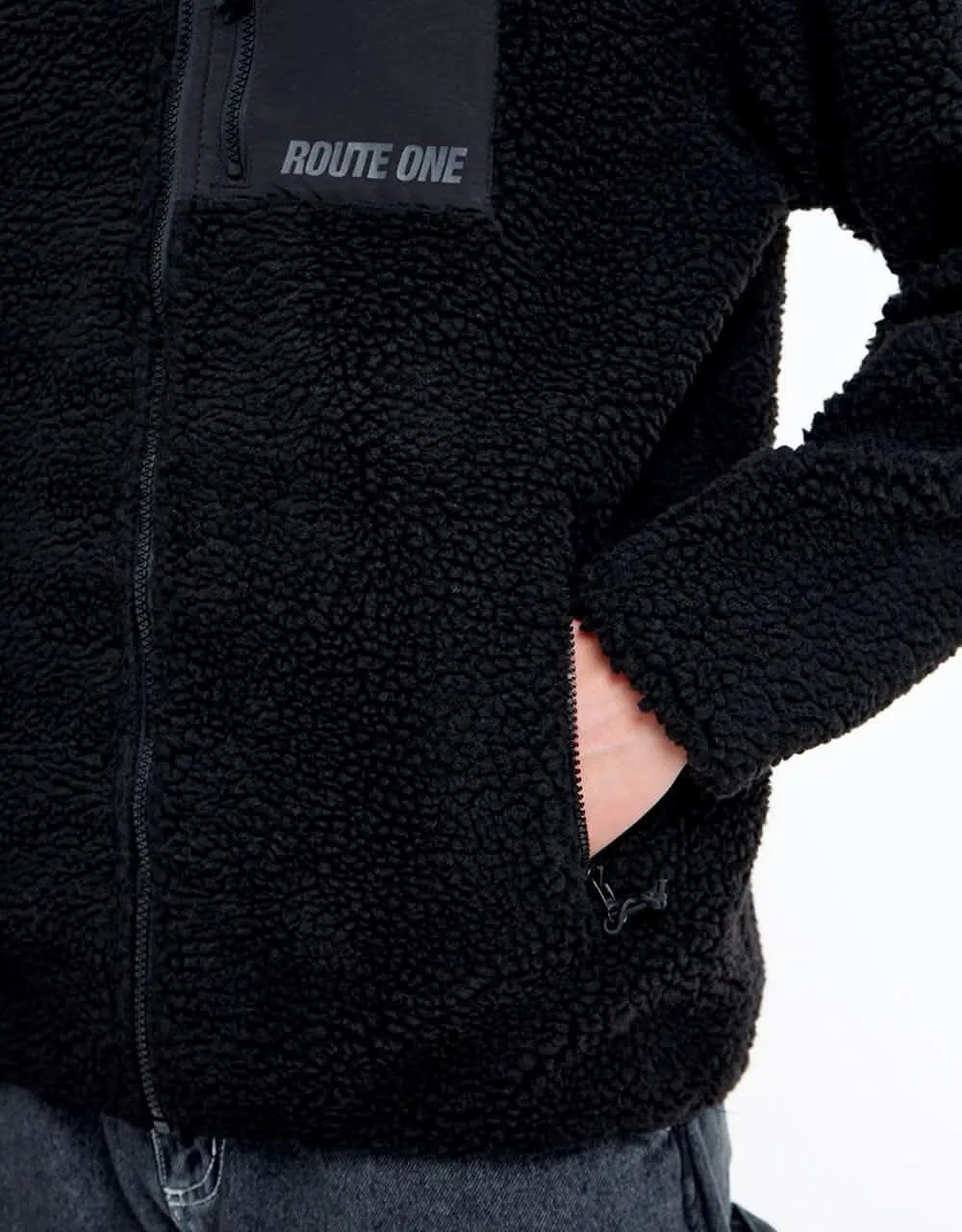 Route One Sharwa Fleece - Black