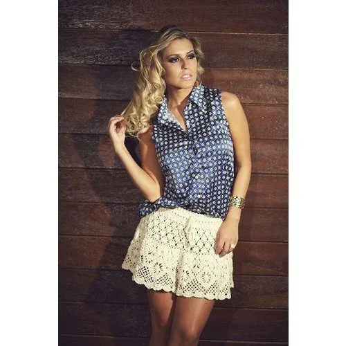 Summer crochet mini skirt